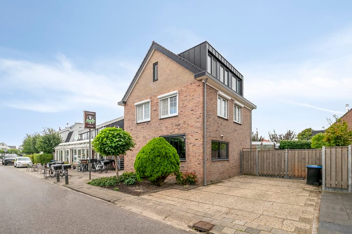Weteringlaan 9 in Oude Wetering