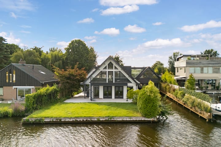 Weteringpad 35 in Woubrugge foto