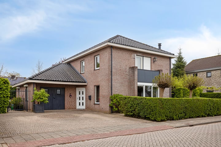 Weteringshoek 7 in Rossum
