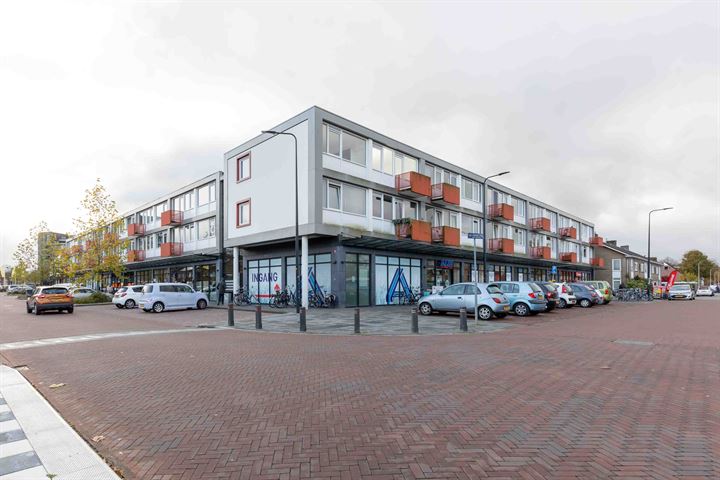 Wethouder Nijhuisstraat 182 in Enschede foto