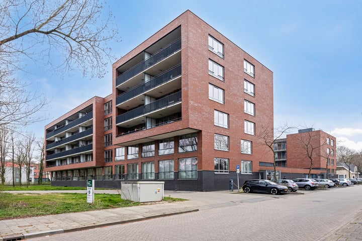 Wethouder Schuurmanslaan 18 in 's-Hertogenbosch foto