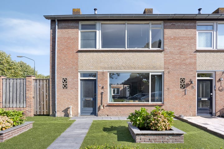 Wethouder Zegersstraat 13 in Reek