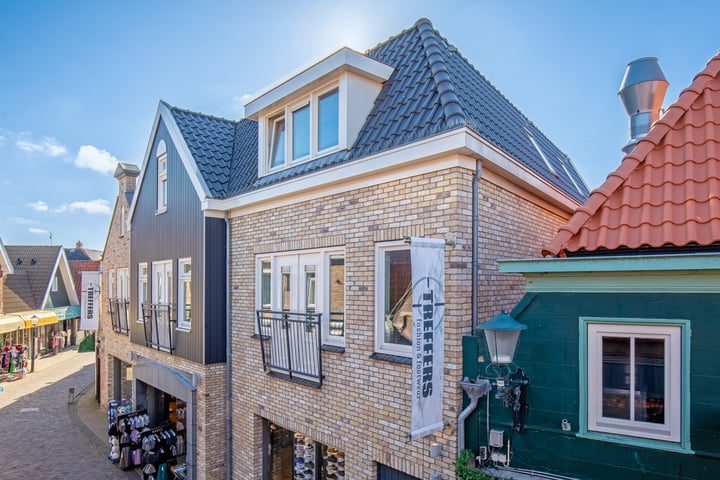 Weverstraat 24 in Den Burg foto