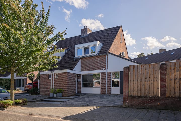 Weverstraat 8 in Munstergeleen foto
