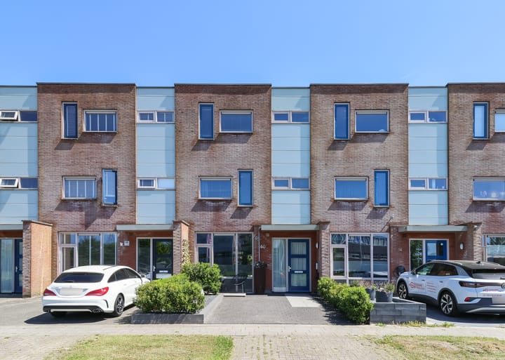 Wiardaplantage 40 in Leeuwarden foto