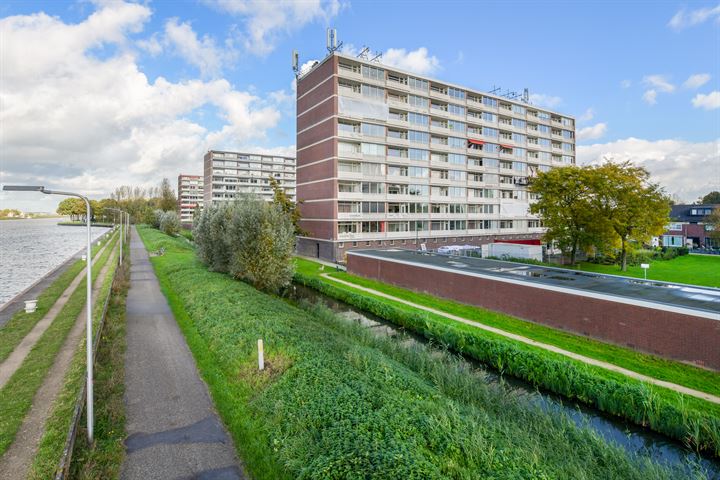 Wiardi Beckmanstraat 67 in Breukelen foto