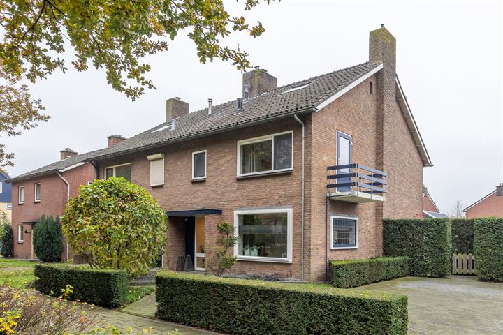 Wiedenbroeksingel 65 in Haaksbergen foto