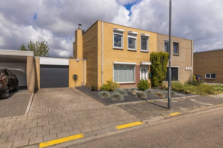 Wielewaalstraat 9 in Sittard foto