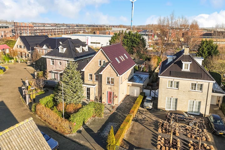 Wieringen 6 in Heemskerk foto