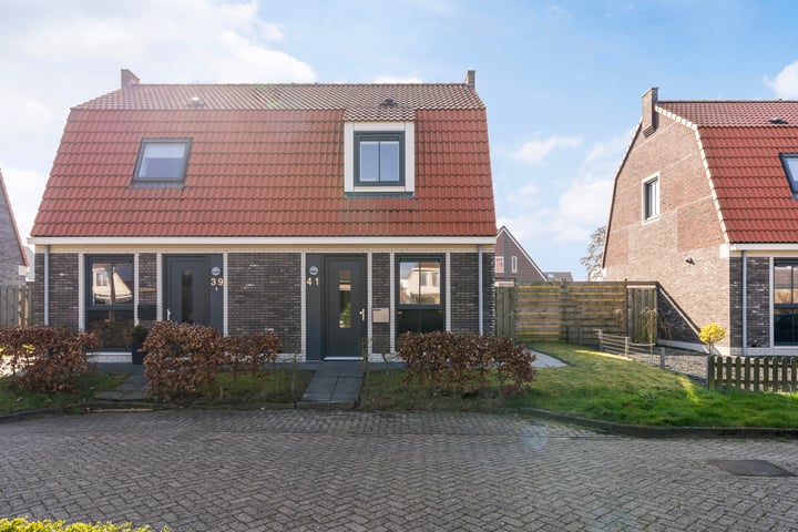 Wieringerstraat 41 in St.-Annaparochie foto