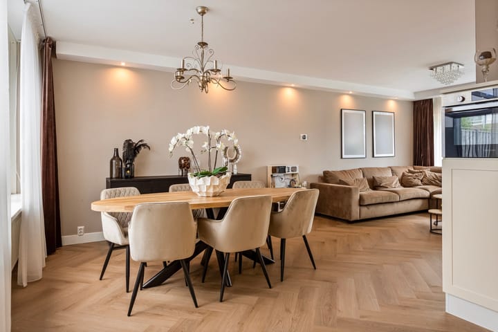 Wijenburg 27 in Eindhoven foto