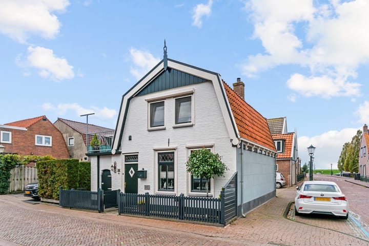 Wijk 6 74 in Urk foto