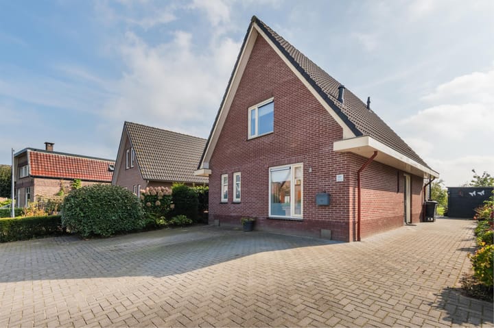 Wijkseweg 70 in Terwolde foto