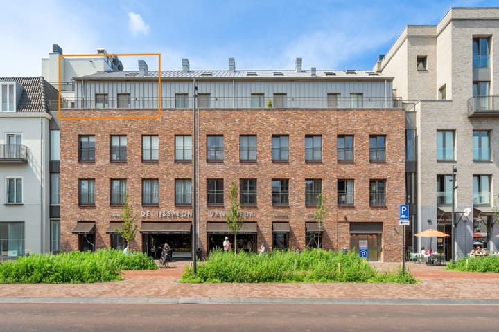 Wijngaardhof 27 in Breda foto