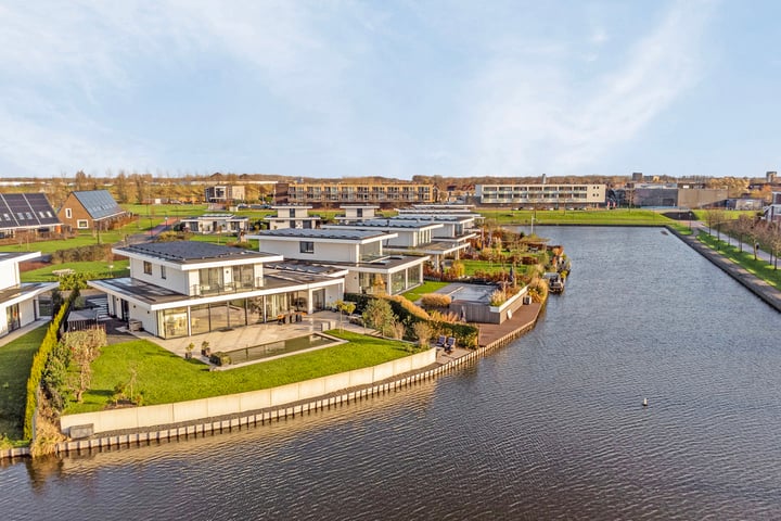Wijnkopersgilde 6 in Dronten foto