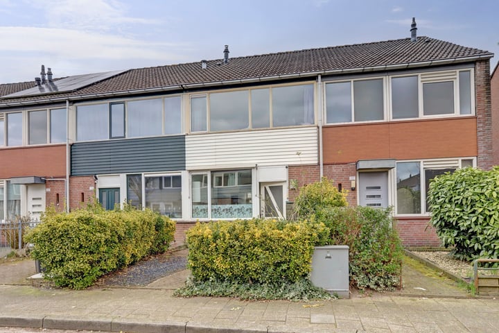 Wijsthoek 323 in Uden foto