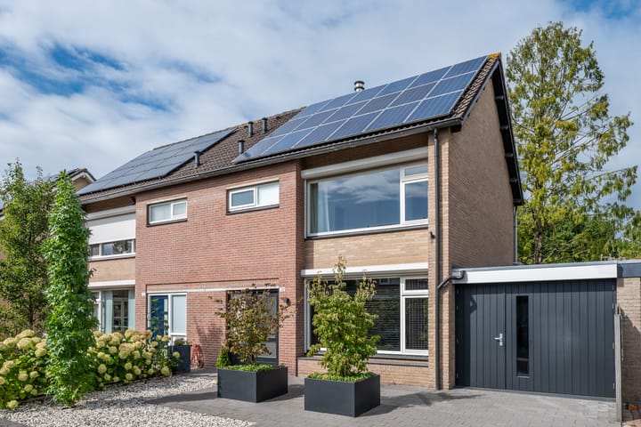 Wilack 328 in Uden foto