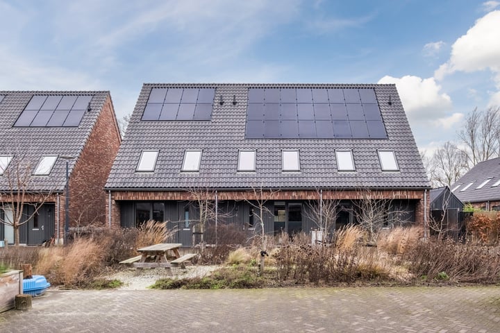 Wilbertshoeve 9 in Veghel foto