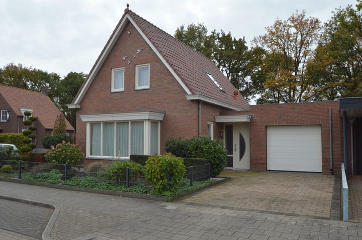 Wilgenhof 74 in Deurne foto