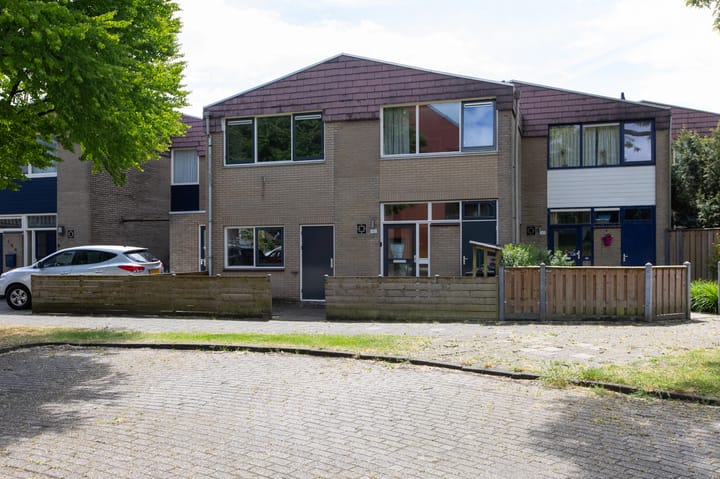 Wilgenlaan 142 in Duiven foto