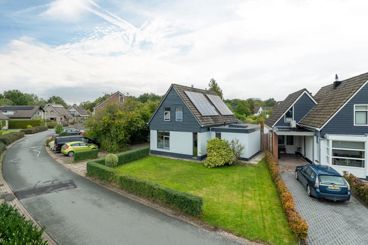 Wilgenlaan 14A in Dokkum foto