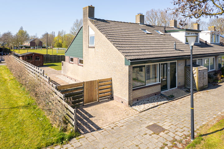 Wilgenlaan 27 in Schagen foto