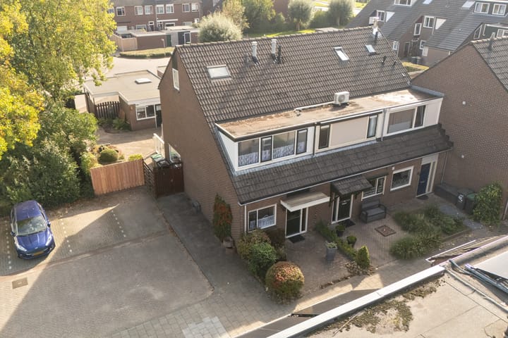 Wilgenlaan 49 in Duiven foto