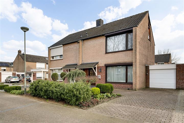 Wilgenstraat 6 in Nederweert foto