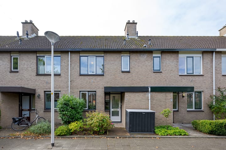 Wilhelmina Druckererf 5 in Voorschoten foto