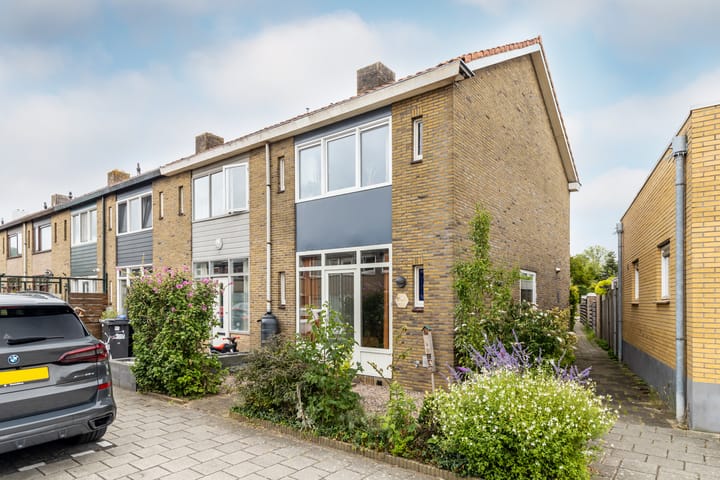 Wilhelmina Druckerstraat 14 in Purmerend foto