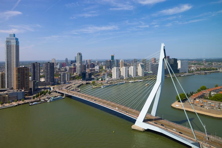 Wilhelminakade 565 in Rotterdam foto