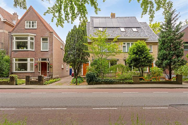 Wilhelminalaan 16 in Alkmaar foto