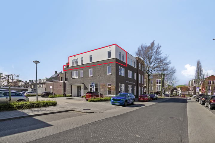 Wilhelminalaan 2j in Son en Breugel foto