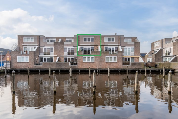 Wilhelminalaan 48 in Alphen aan den Rijn foto