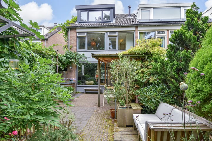 Wilhelminalaan 53 in Delft