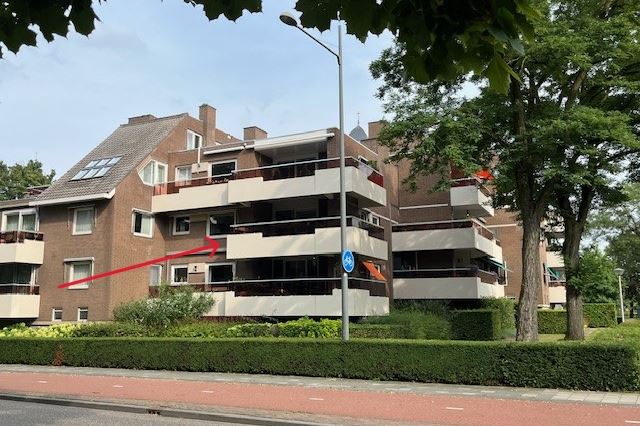Wilhelminalaan 55 in Helmond foto