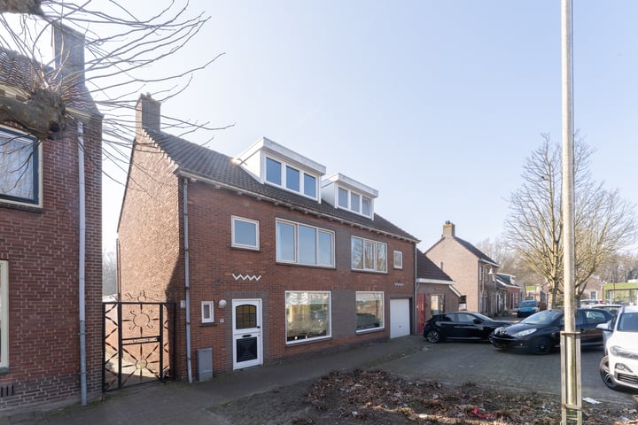 Foto van woning Wilhelminaplein 11a, Moerdijk