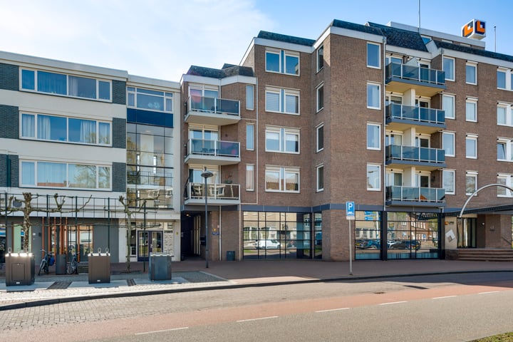 Wilhelminasingel 37 in Weert