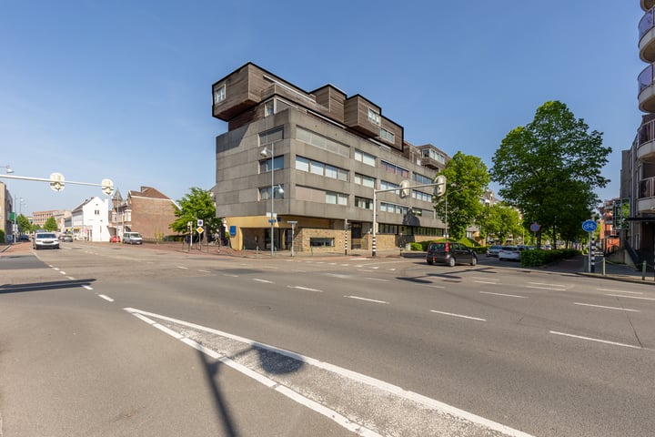Wilhelminastraat 13-14 in Sittard