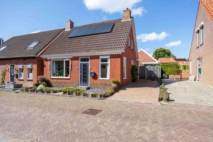 Wilhelminastraat 13 in Leens