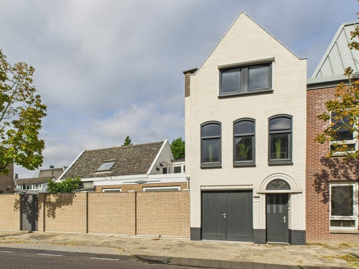 Wilhelminastraat 1c in Roosendaal