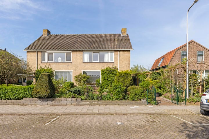 Wilhelminastraat 21 in Heinenoord foto