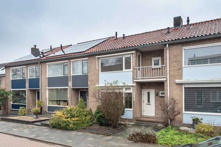 Wilhelminastraat 22 in Ouderkerk aan den IJssel foto