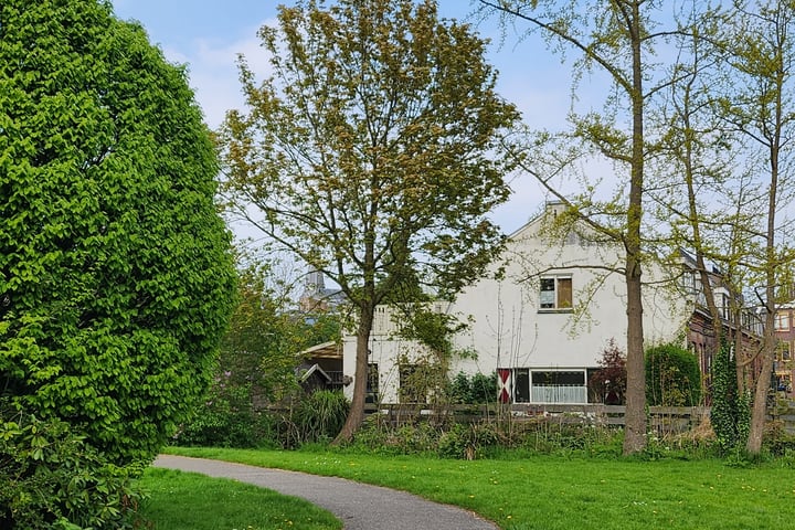 Wilhelminastraat 24 in Weesp foto
