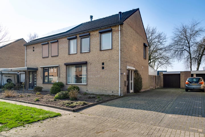 Wilhelminastraat 33 in Nederweert foto