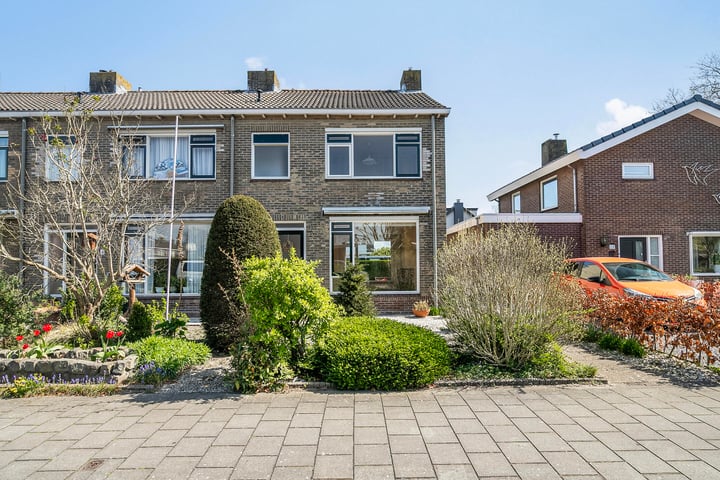 Wilhelminastraat 4 in Moerkapelle foto
