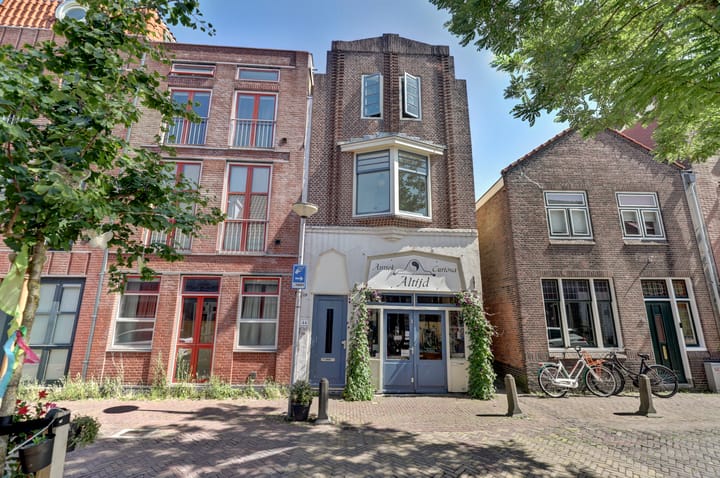 Wilhelminastraat 44 in Gouda foto