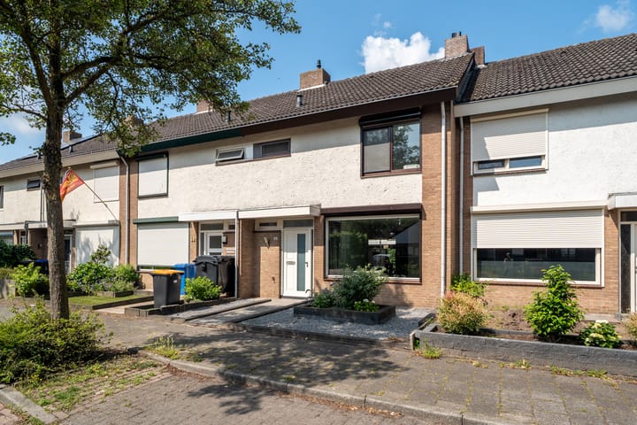 Wilhelminastraat 66 in Rijen foto