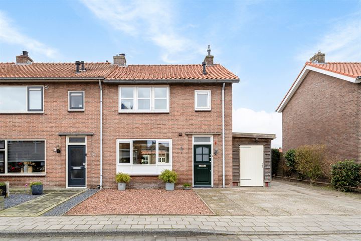 Wilhelminastraat 8 in Nijkerk foto
