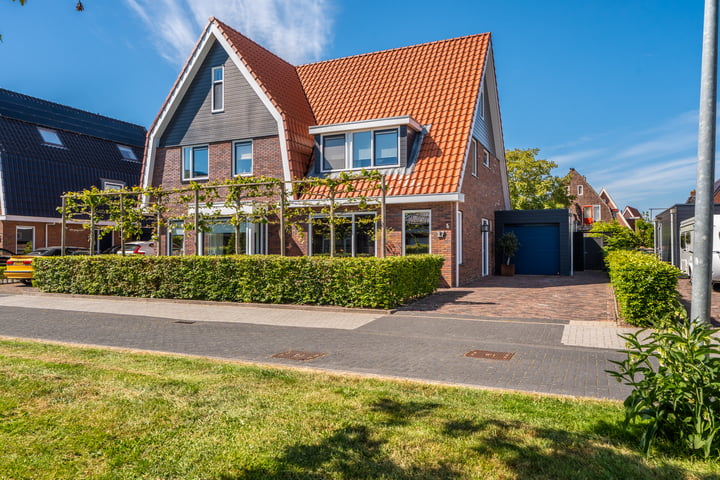 Willem-Alexanderlaan 17 in Appingedam foto